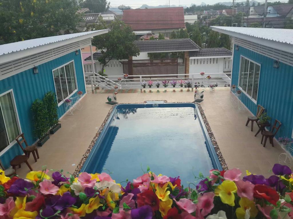 Farsai Homestay Lop Buri Εξωτερικό φωτογραφία