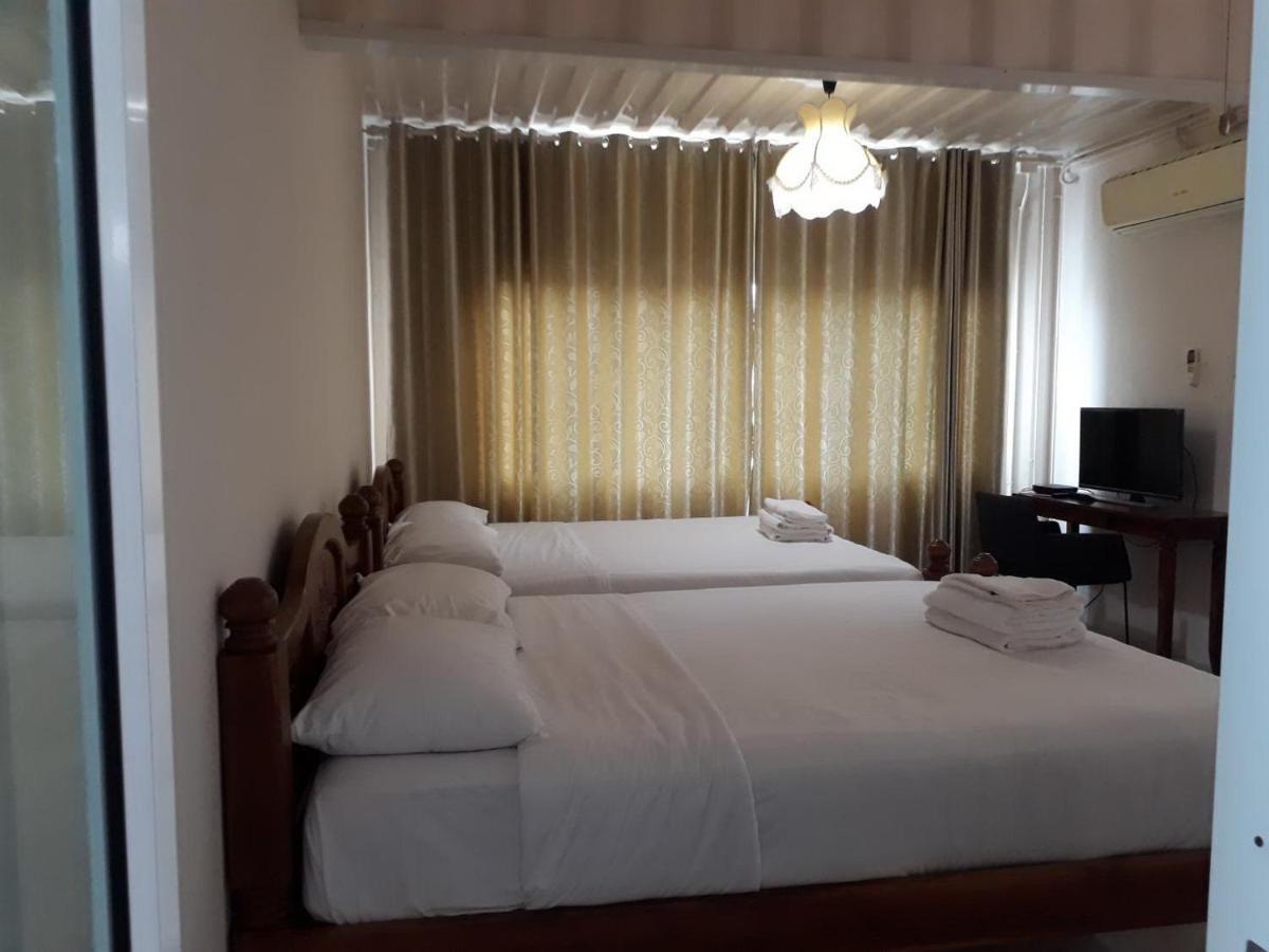 Farsai Homestay Lop Buri Εξωτερικό φωτογραφία