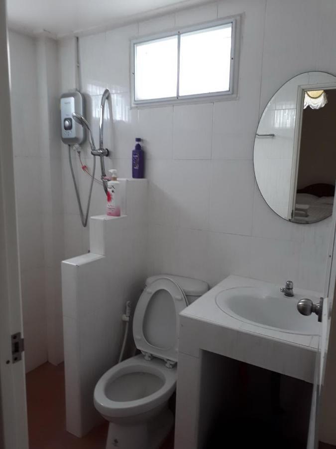 Farsai Homestay Lop Buri Εξωτερικό φωτογραφία
